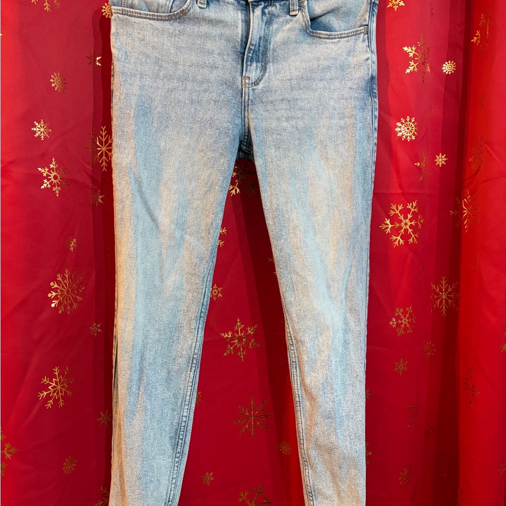 Abercrombie & Fitch Light Blue Skinny Jeans